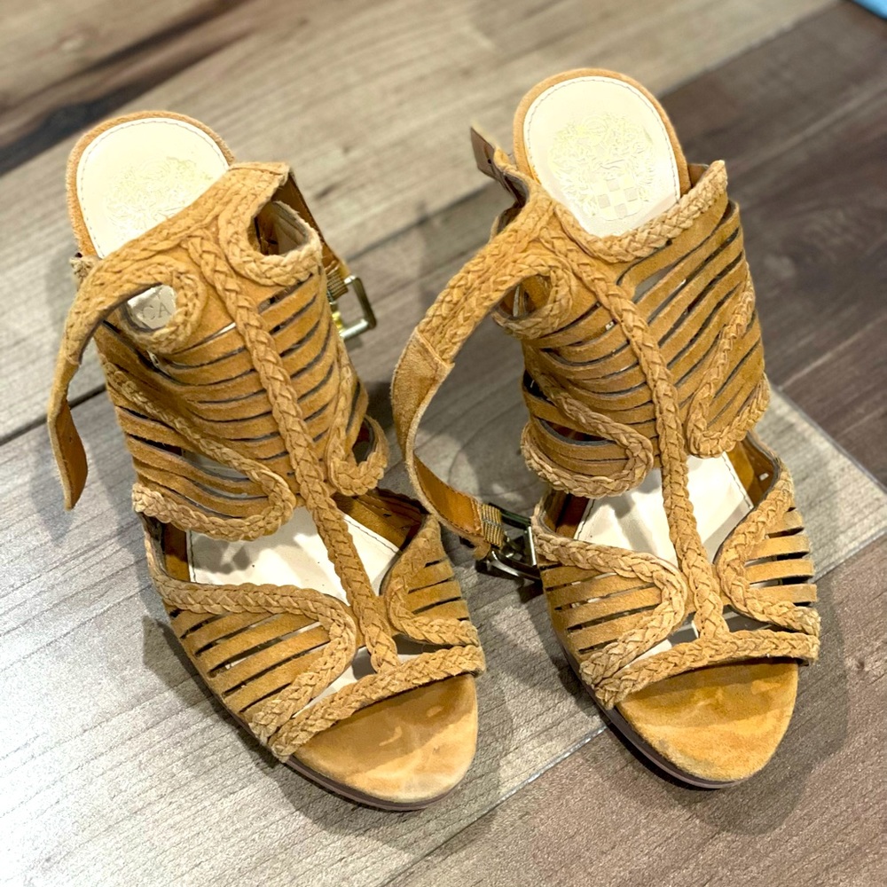 Gorgeous sandals Vince Camuto❤️🥰💕